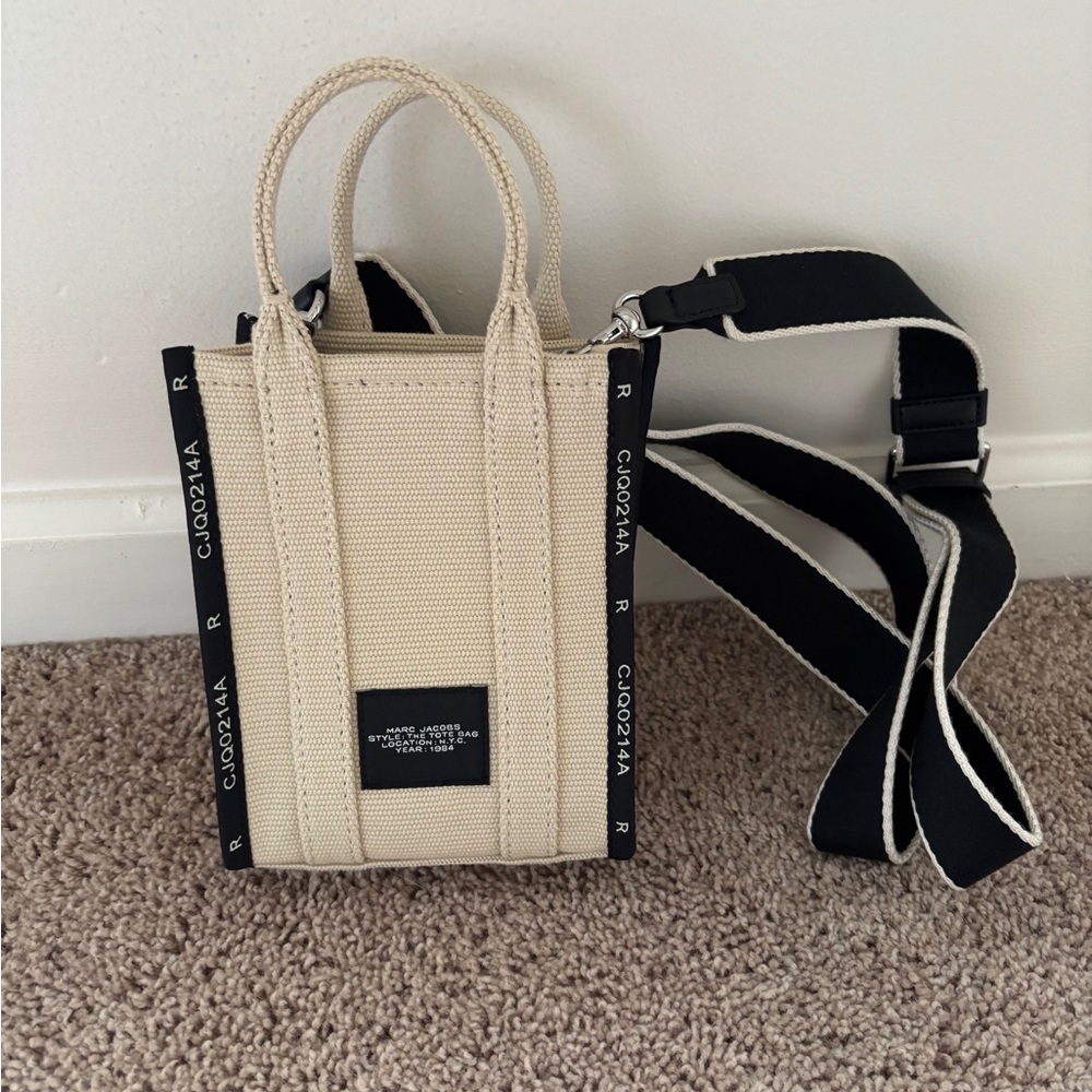 Stylish Mini Marc Jacob’s Tote Bag